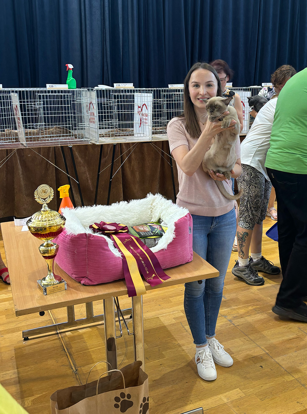 Vinicne Cat Show Royal Esprit Burmese